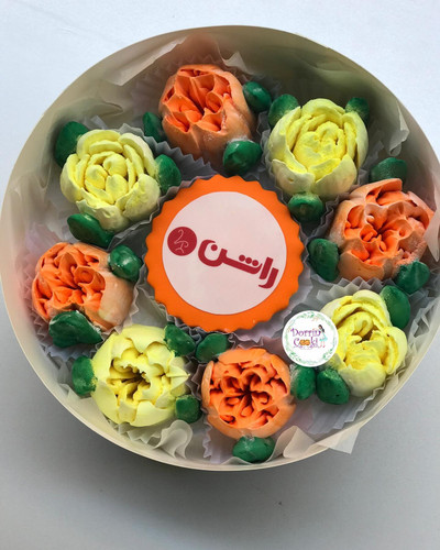 گل های خوراکی مارشمالو با تم پاییزی همراه با کوکی